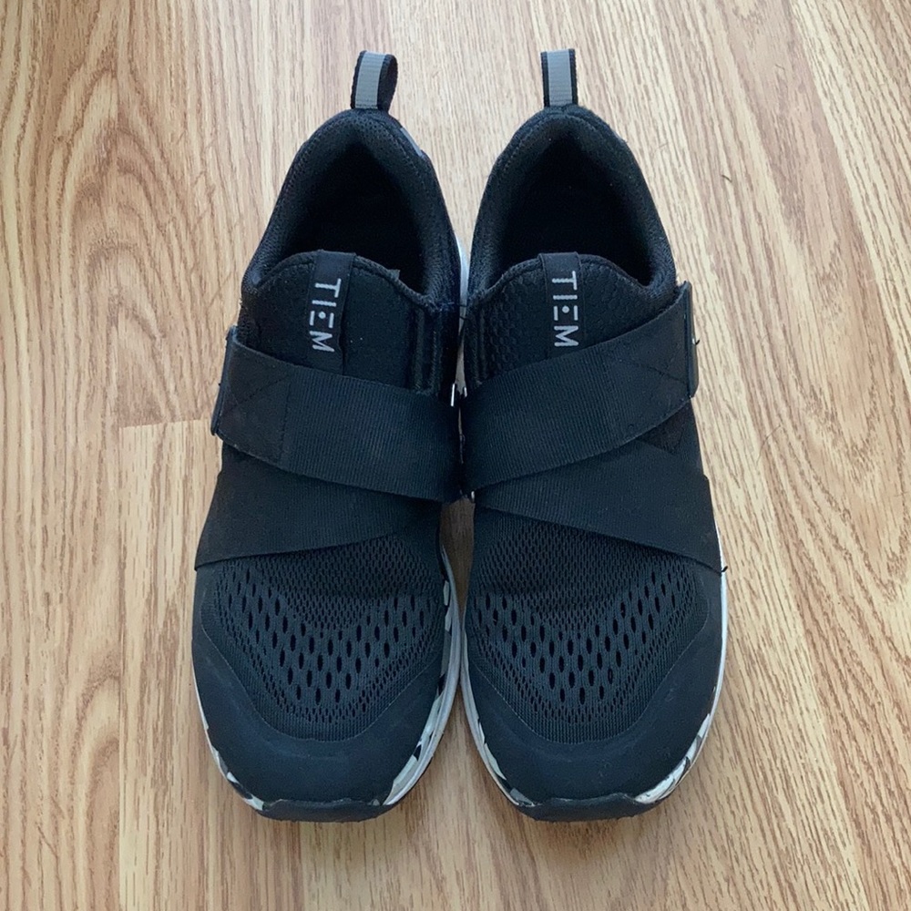 TIEM Slipstream Indoor Cycling shoes w/o cleats